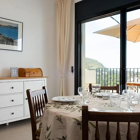 בית נופש Sea View Neher Nr 1 *